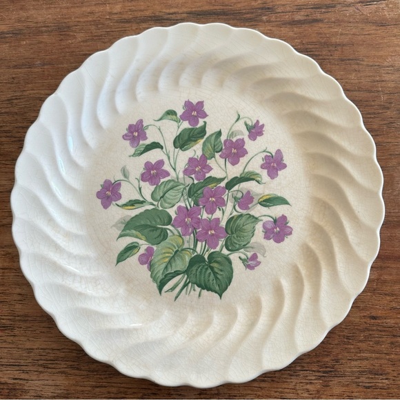 Vintage Royal China Royal Violet Plate Floral Print Large Plate - Picture 1 of 7